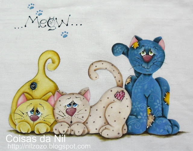 "gatinhos pintados em tecido com efeito patch"