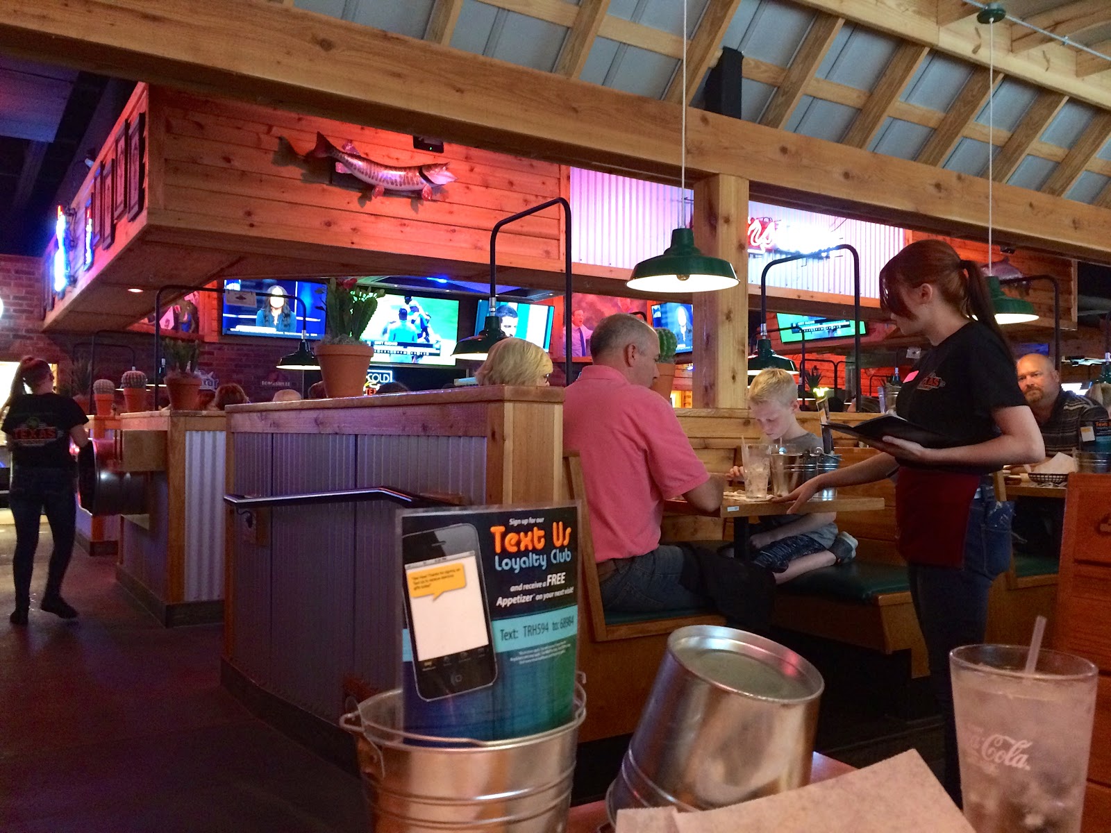 Texas Roadhouse Grand Opening - Holly Springs, NC - Blue Skies for Me Please1600 x 1200