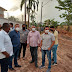 Prefeito Hildon Chaves e vereadores da Comissão de Obras visitam trabalho de drenagem no bairro Lagoa