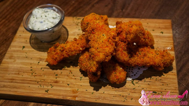  Fish Finger With Tartar Sauce