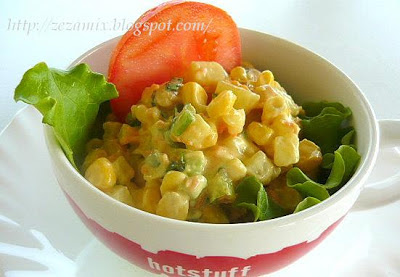 Quick salad of chickpeas, corn and variations