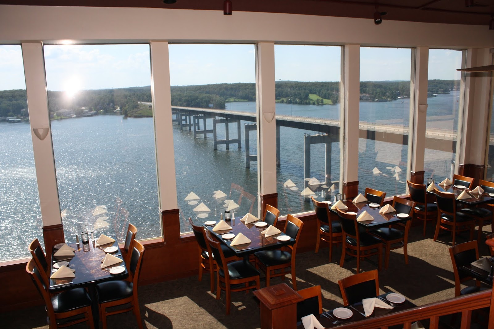 Why Lunch at JB Hook's is the Best!