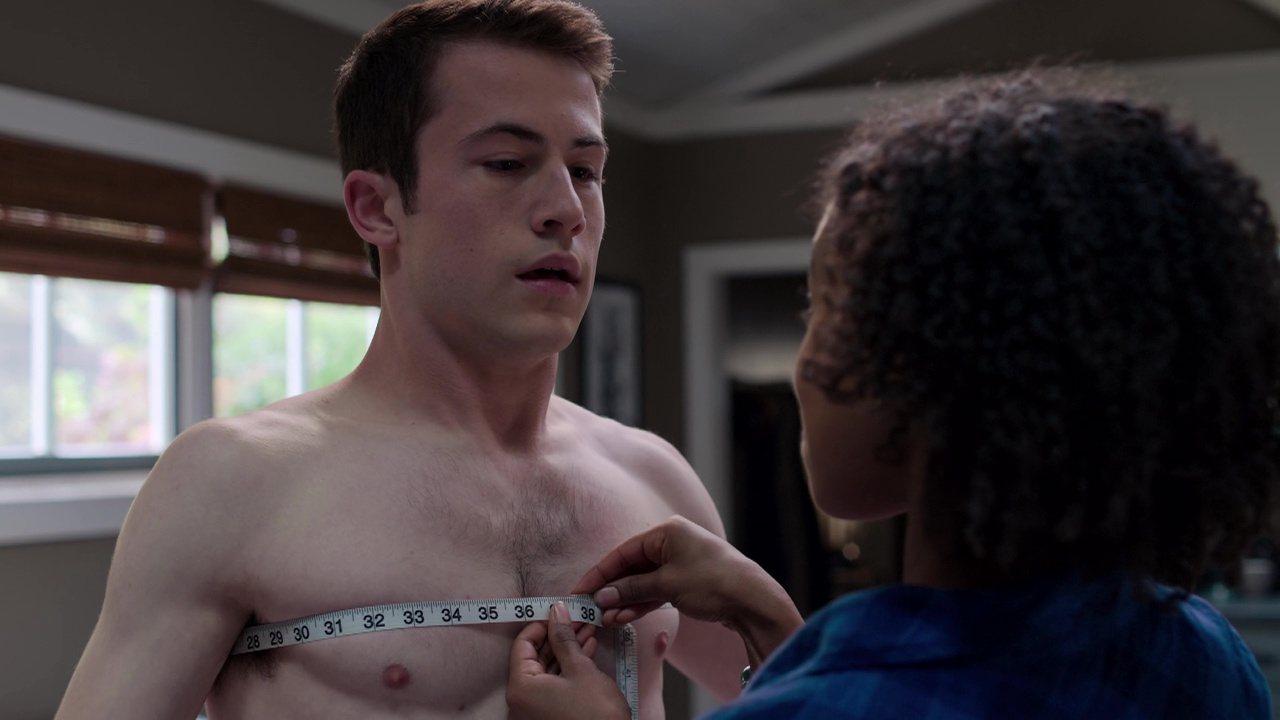 Dylan Minnette shirtless in 13 Reasons Why 3-07 "There Are a Number of...