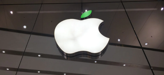Apple admits vulnerability in its devices, exposes half a billion