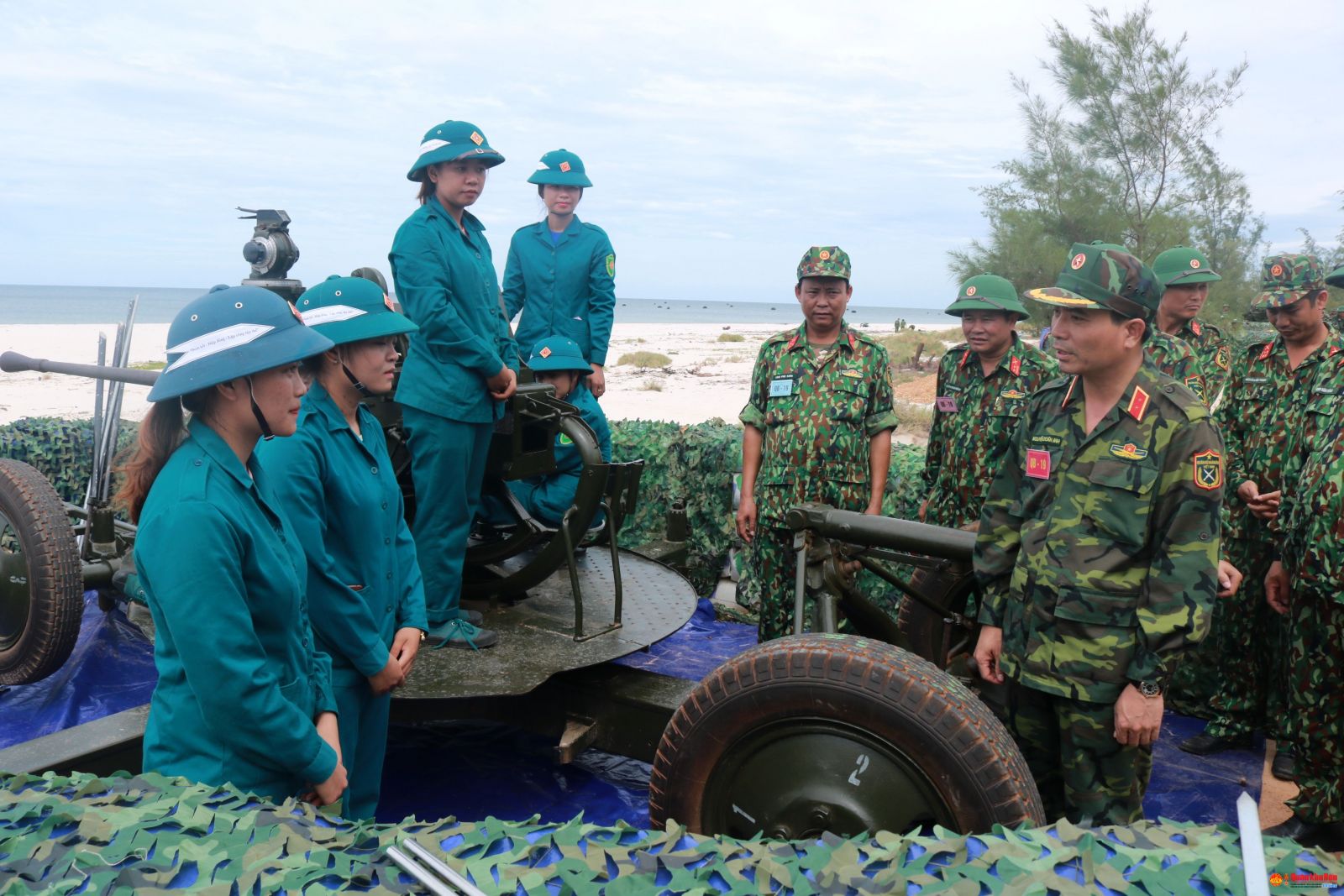 Tư Lá»nh Quan Khu 4 Äá»ng Vien Cac Lá»±c Lượng Tham Gia Thá»±c Binh Diá»
n Táºp Kvpt Tá»nh Quảng Binh Dan Quan Tá»± Vá» Viá»t Nam Online