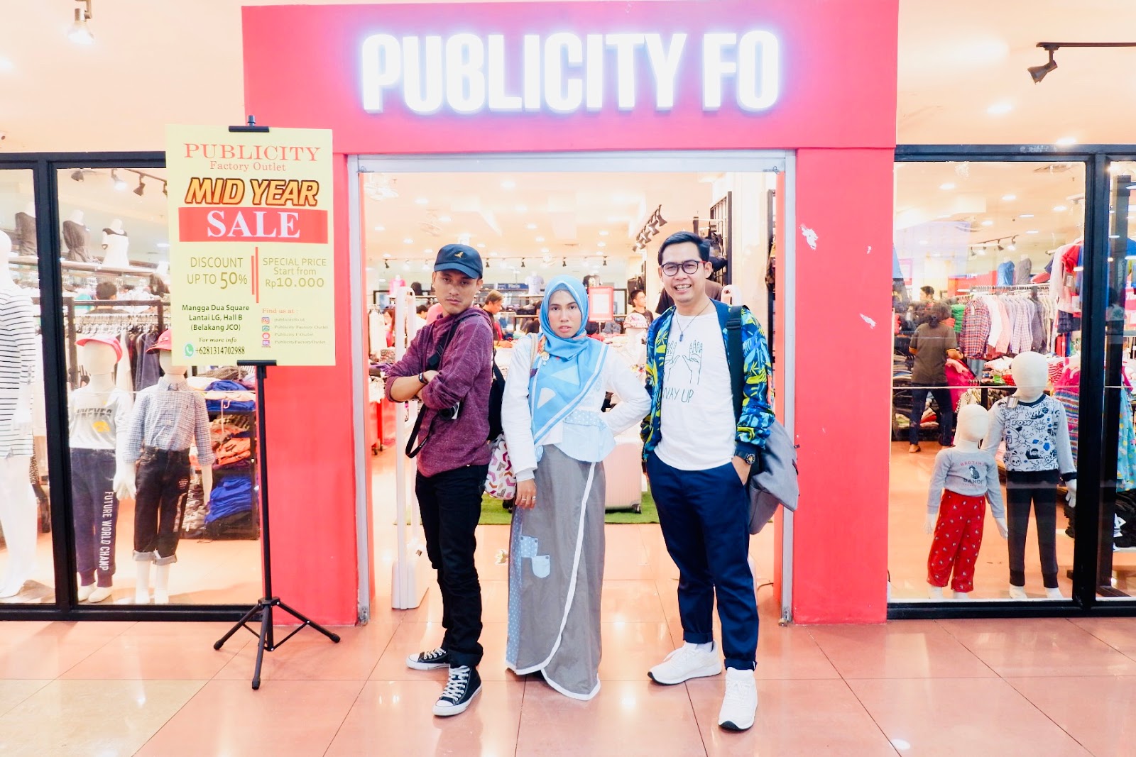 Tuty Saca Factory Outlet Tempat Belanja Baju Branded Murah Auto Kece Saat Liburan Ke Luar Negri