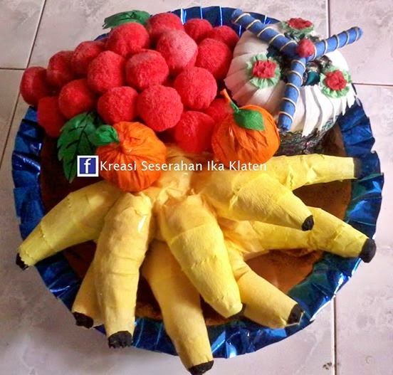 Kreasi Seserahan Handuk Menjadi Buah-buahan ala "Kreasi Seserahan Ika Klaten" atau "Kreasika"