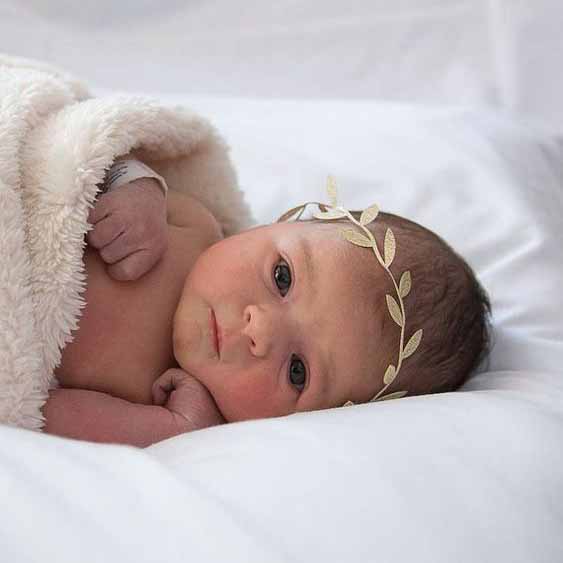 صور مواليد اجمل خلفيات رمزيات مواليد حلوين newborn مجلة زينة للصور