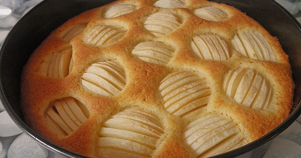 Backen - Kochen & Genießen: Megaleckerer Apfelkuchen nach Tante Uschi Backen - Kochen & Genießen: Megaleckerer Apfelkuchen nach Tante Uschi