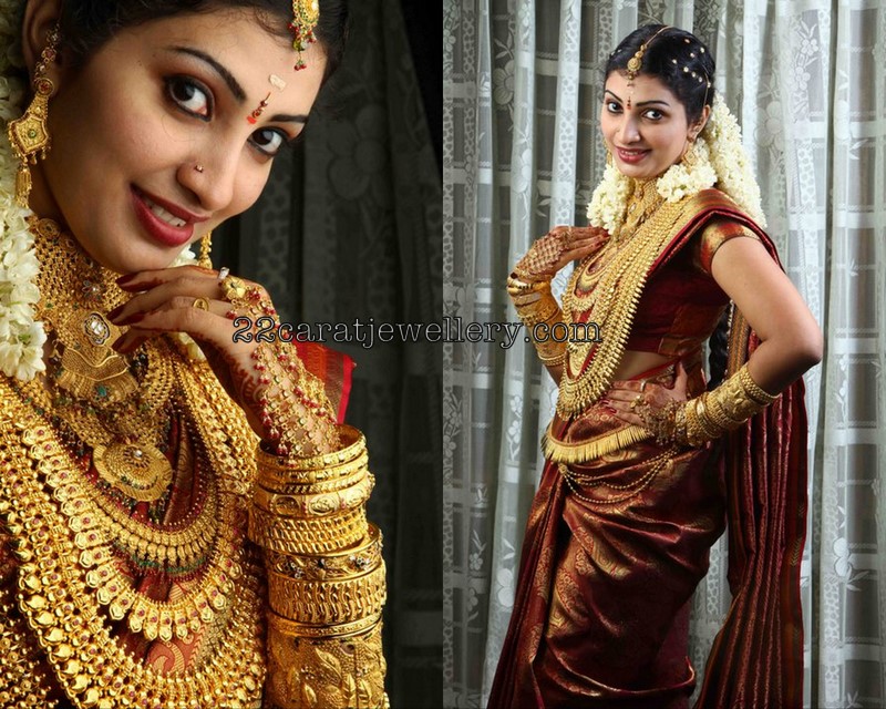 Kerala Bride's Heavy Gold Jewellery Jewellery Designs