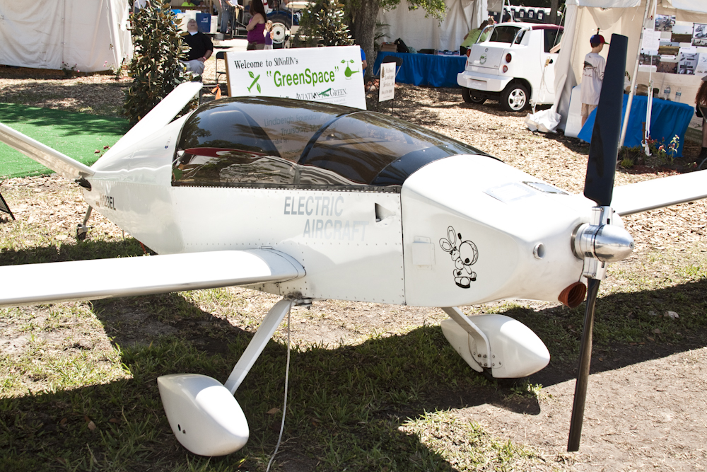 Light Sport Hangar Flyin' Electric For Sale