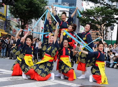 Những lễ hội nổi bật của Châu Á tháng 11 Le-hoi-thang-11-tai-chau-a-5