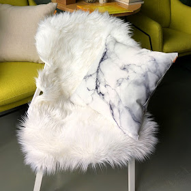 2017 Home Decor Trends faux fur throw or seat cover