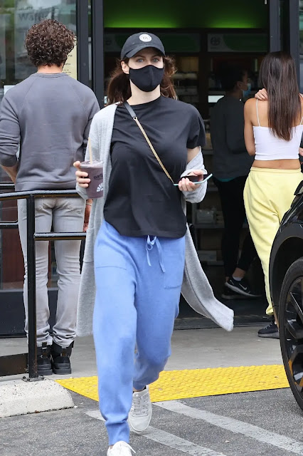 Alexandra Daddario at Earth Bar in LA 04/12/2021