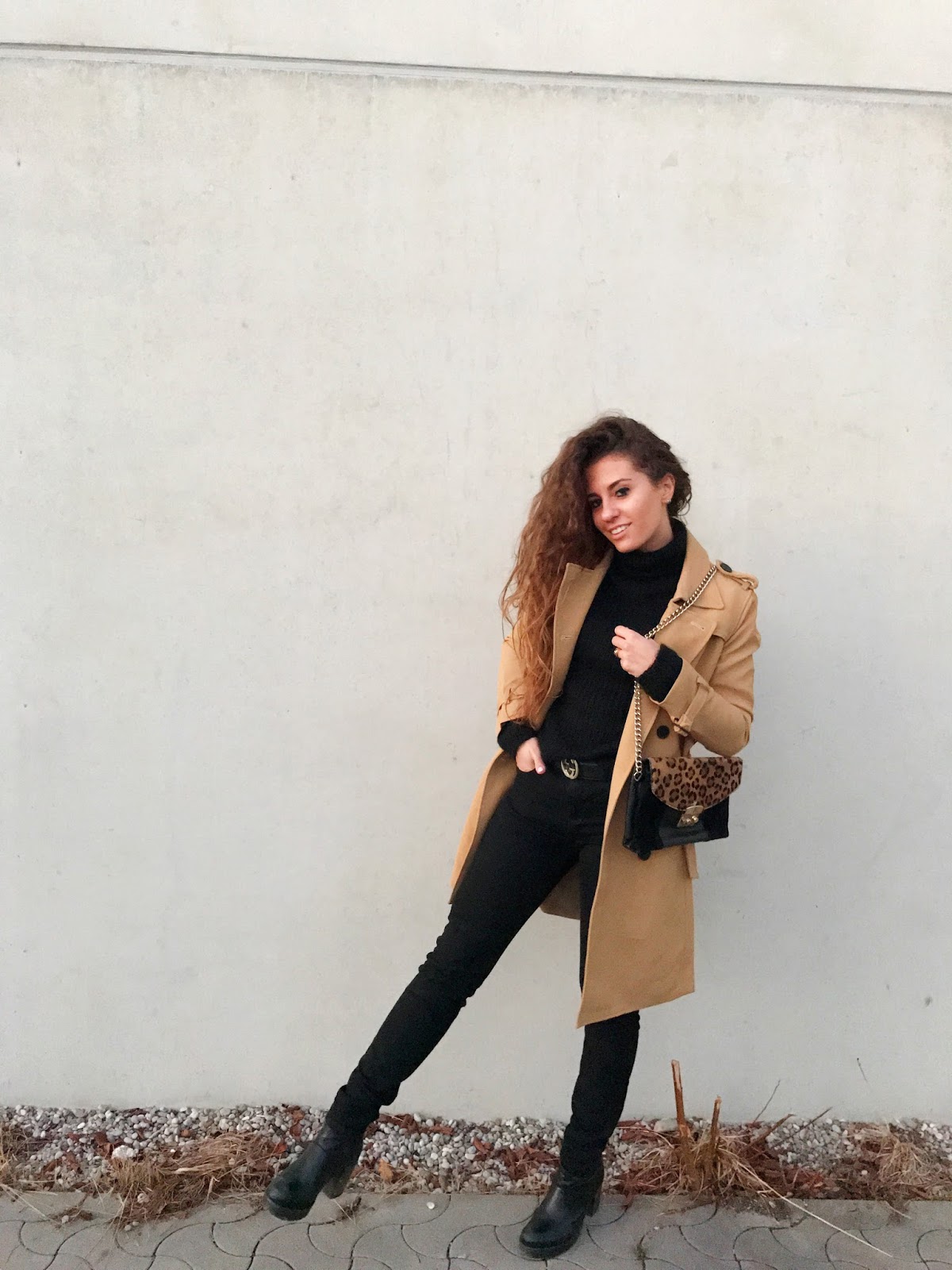 outfit trench