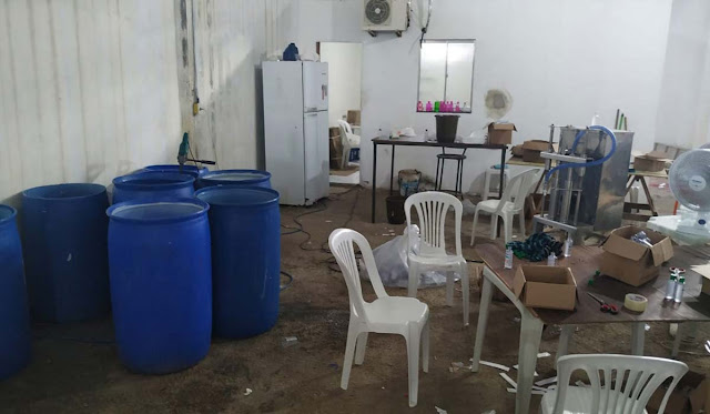 Polícia descobre fábrica clandestina de álcool em gel falso na Bahia