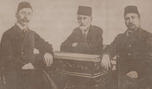 Тюркская интеллигенция начала ХХ века. Слева направо: И.Гаспринский, Г.Зардаби, А.Топчибашев