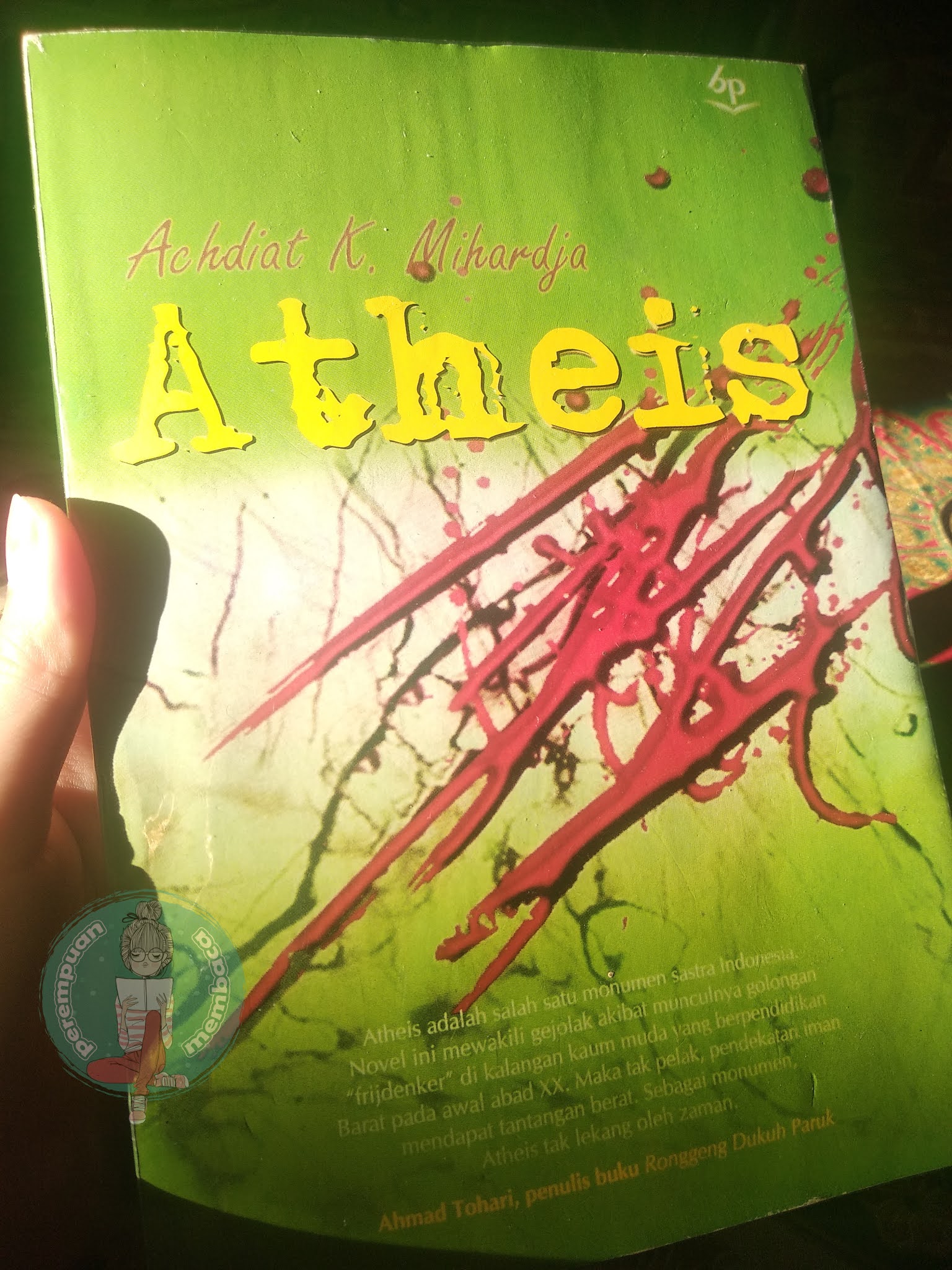Resensi Buku Atheis Achdiat K Mihardja Perempuan Membaca