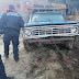 Asegura SSP camioneta cargada con rollos de madera, presuntamente ilegal