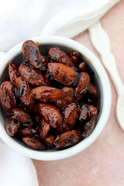 chipotle roasted almonds