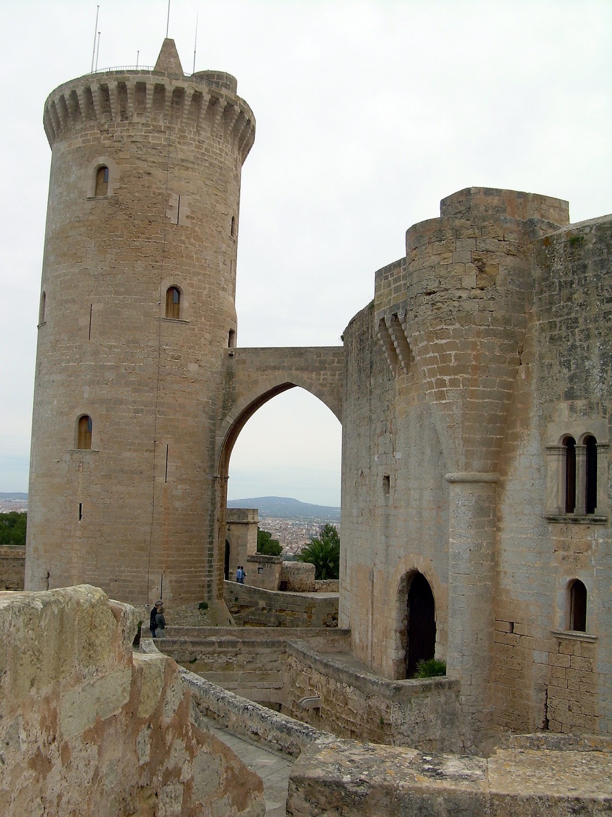 La Dibuteka: Castillo de Bellver