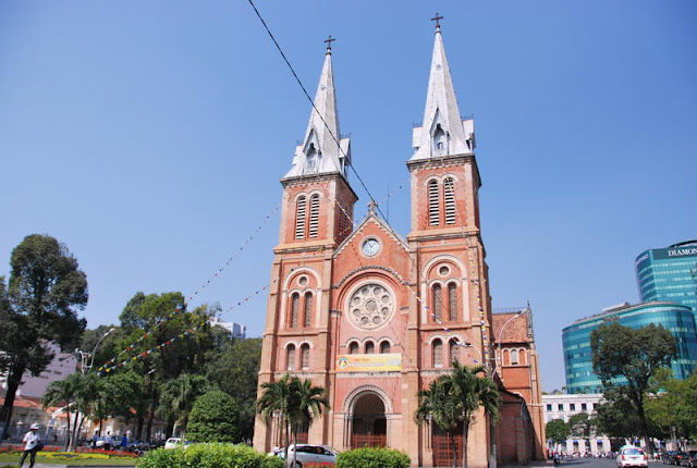 Notre Dame de Saigon - Photo An Bui