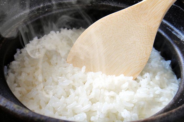 cara mudah masak nasi gembur