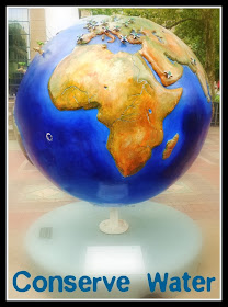 The Cool Globes en Boston: Conserve Water