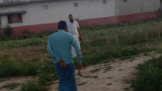 छुट्टियों में घर आए आईटीबीपी के जवान ने आपसी विवाद में पड़ोसी को मारी गोली, गंभीर हालत में अस्पताल में भर्ती छुट्टियों में घर आए आईटीबीपी के जवान ने आपसी विवाद में पड़ोसी को मारी गोली, गंभीर हालत में अस्पताल में भर्ती