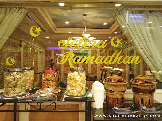 Ramadhan Buffet Restoran Riverside di PWTC Berkonsepkan Pasar Malam Ramadhan Buffet Restoran Riverside di PWTC Berkonsepkan Pasar Malam