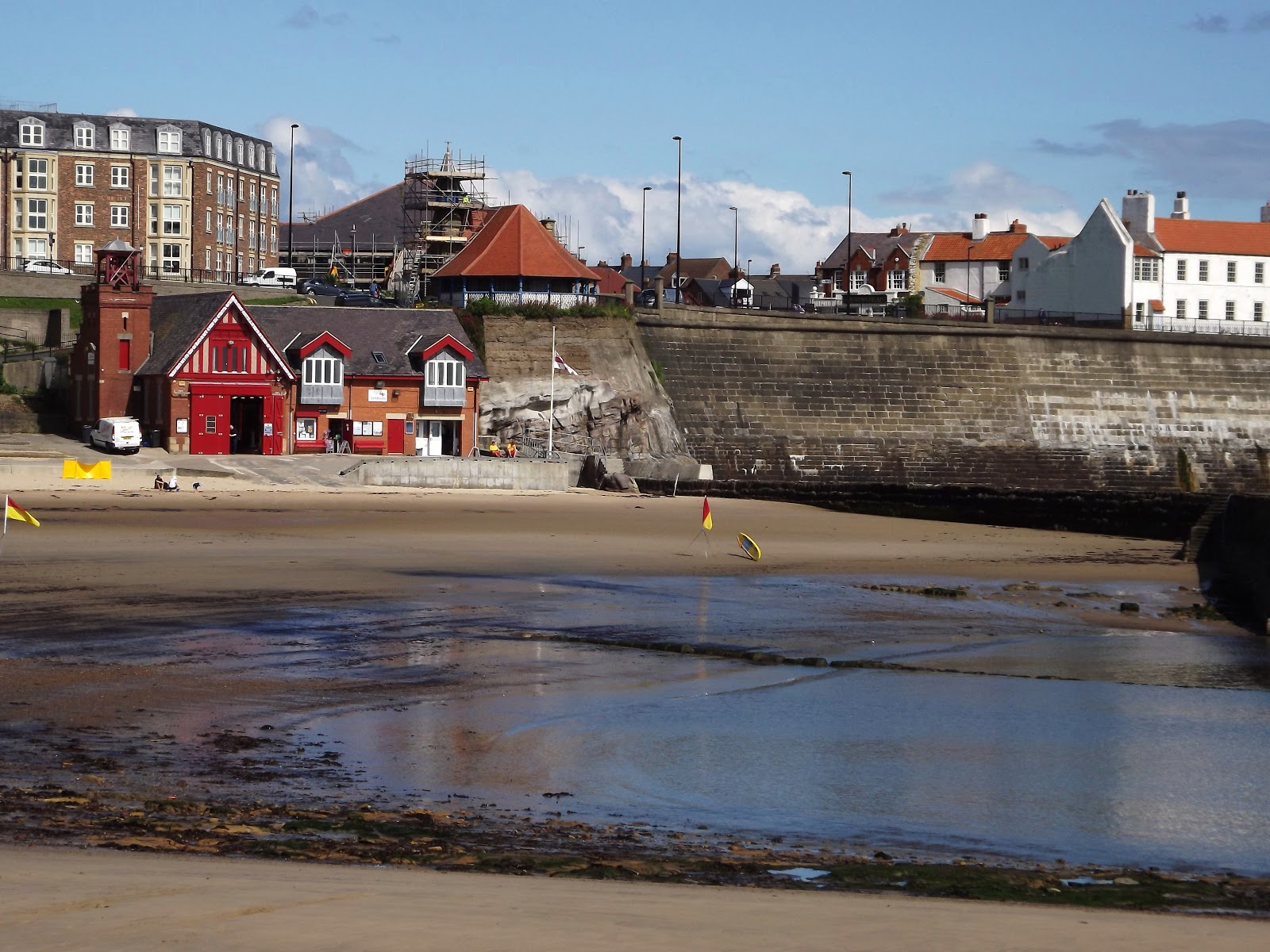 Northumbrian Images: Cullercoats Bay North Tyneside