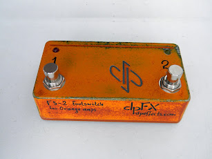 FS-2 small footprint footswitch for Orange amplifiers