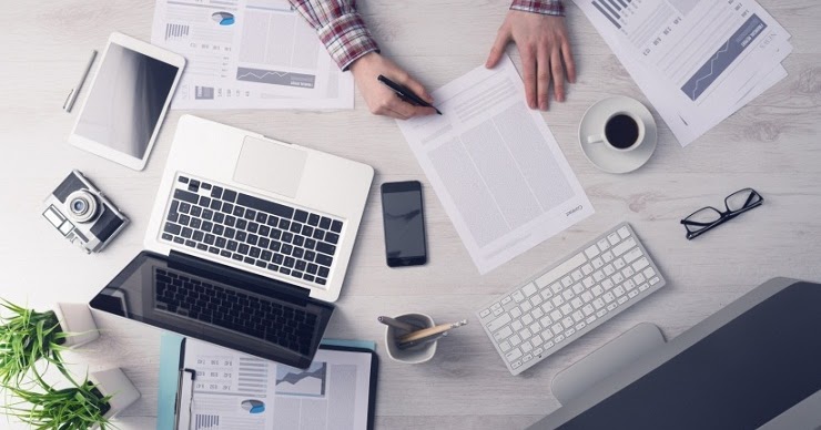 Meja Kerja Pria tenyata Lebih Kotor dari Meja Kerja Wanita | Belajar