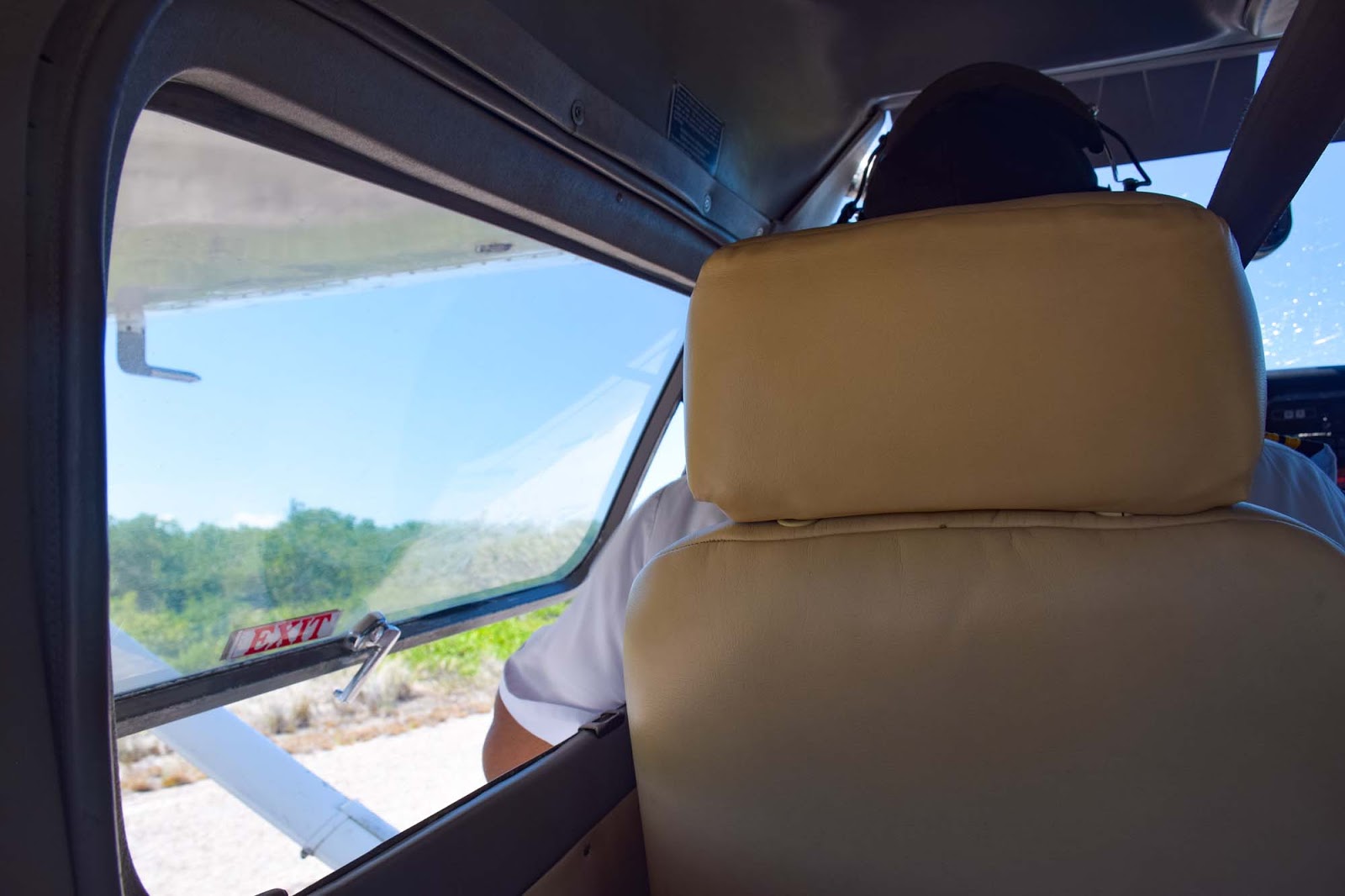 scenic flight over the blue hole