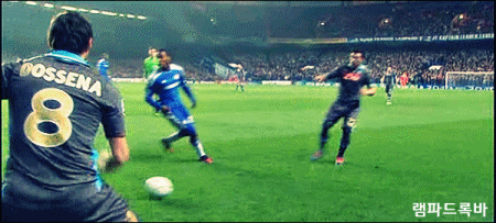 사실상 전설의 시작.gif | 인스티즈