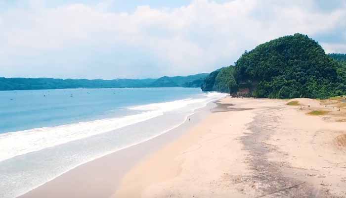 14+ Pantai Terindah di Tulungagung (Jawa Timur) Yang Lagi Hits