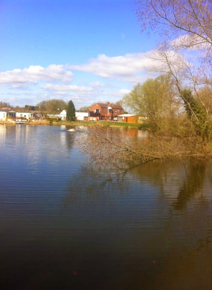 UK fishing venues Cawood Park Venue Review