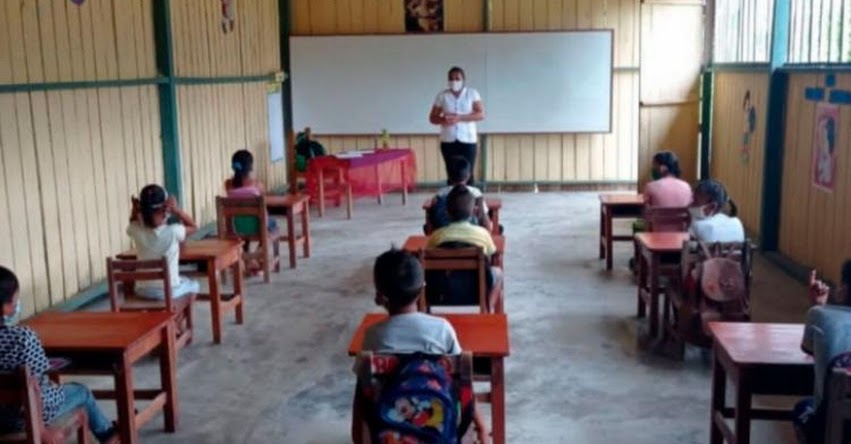 Denuncian que maestros fueron obligados a dictar clases presenciales Denuncian que maestros fueron obligados a dictar clases presenciales