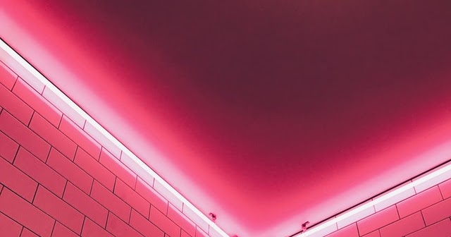 examples of diffraction of light in everyday life