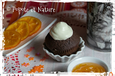 © Popote et Nature - Cupcakes au chocolat extra noir fourrés à la confiture de clémentines