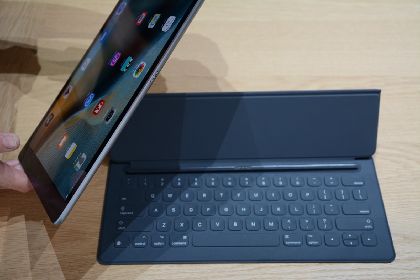 Apple iPad Pro Review siten4