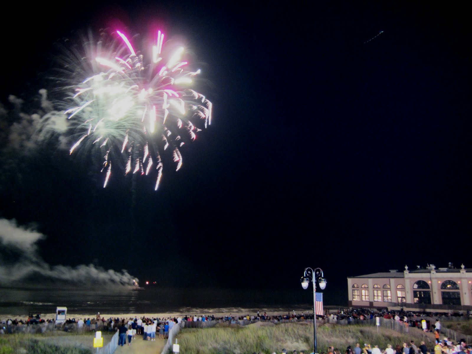 OCEAN CITY, NJ THROUGH THE YEARS OCNJ FIREWORKS OVER THE OCEAN JULY 4