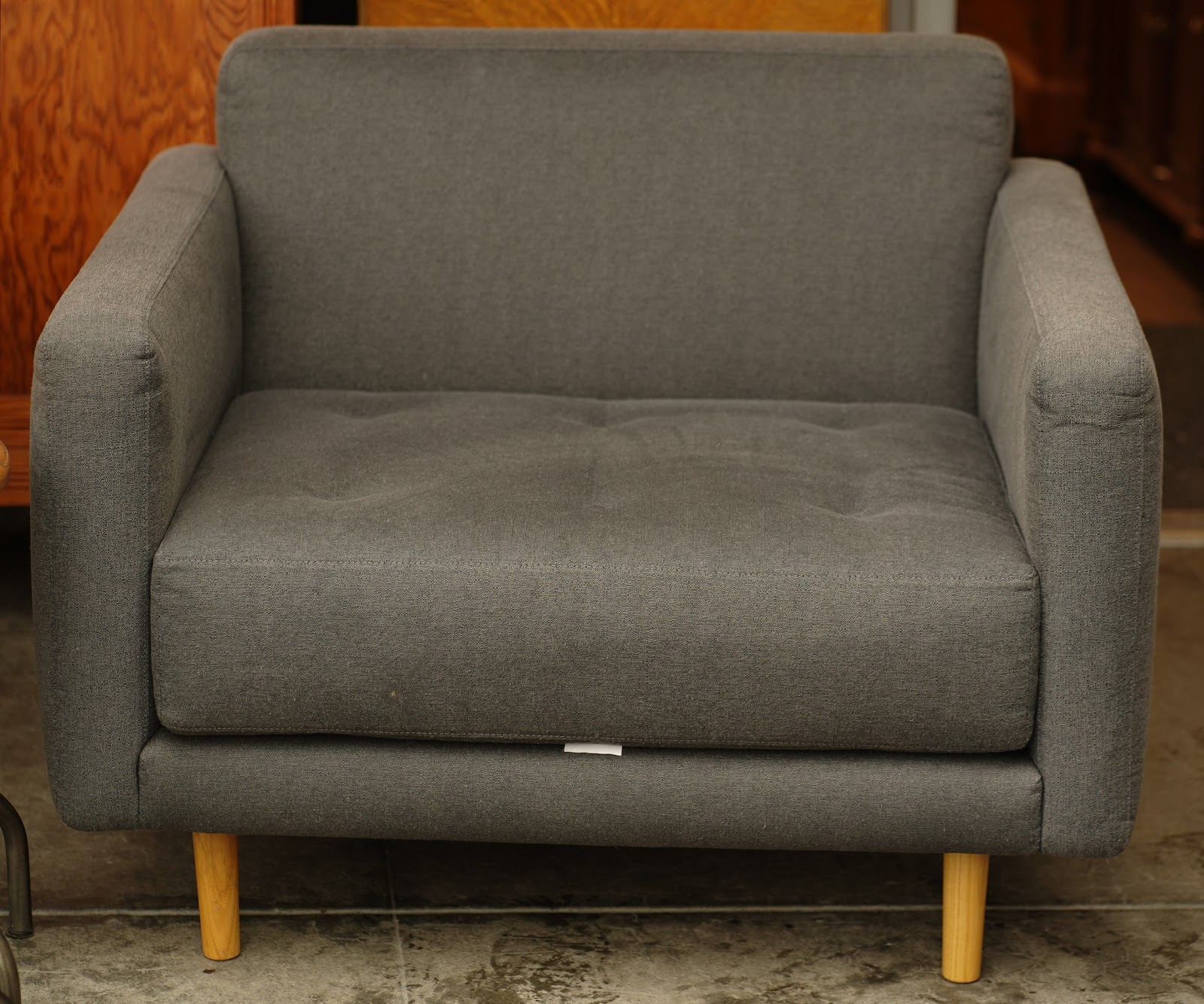 UHURU FURNITURE & COLLECTIBLES **SOLD** 95354 Stylish Grey 38” Wide