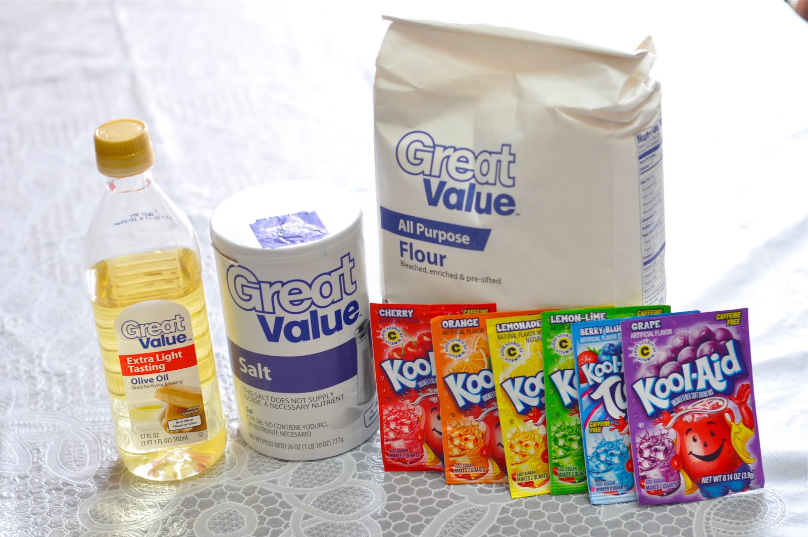Running With Glitter: Kool-Aid Play Dough