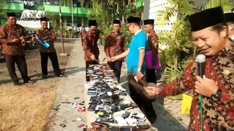 Obat Kecanduan Internet Motode Pesantren Dan Kamp Di Korea Selatan