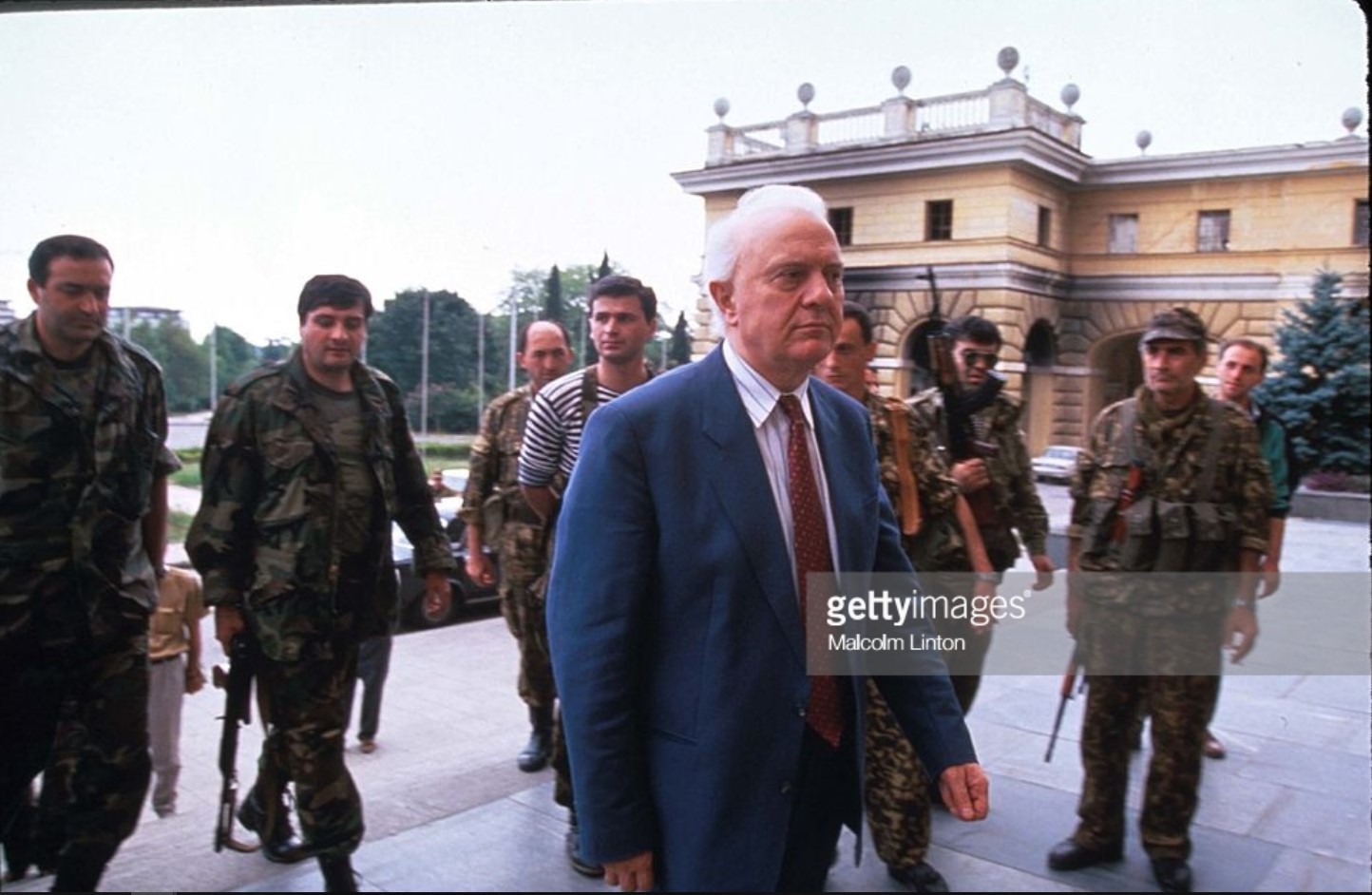 Грузия абхазия 1992. Штурм Сухуми в сентябре 1993.