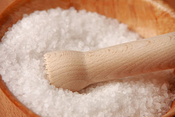 manfaat garam untuk mengusir energi negatif