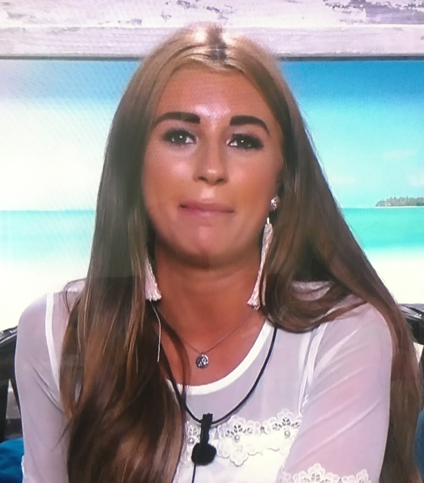 Zara Taylor's Jewellery Designs: Dani Dyer's Necklace On Love Island