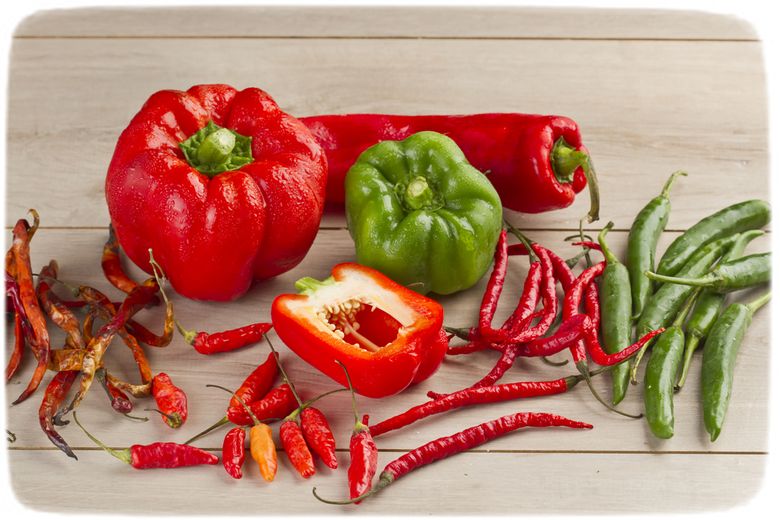 Cabai Rawit (Capsicum frutescens): Si Pedas yang Kaya Manfaat untuk Kesehatan Keluarga