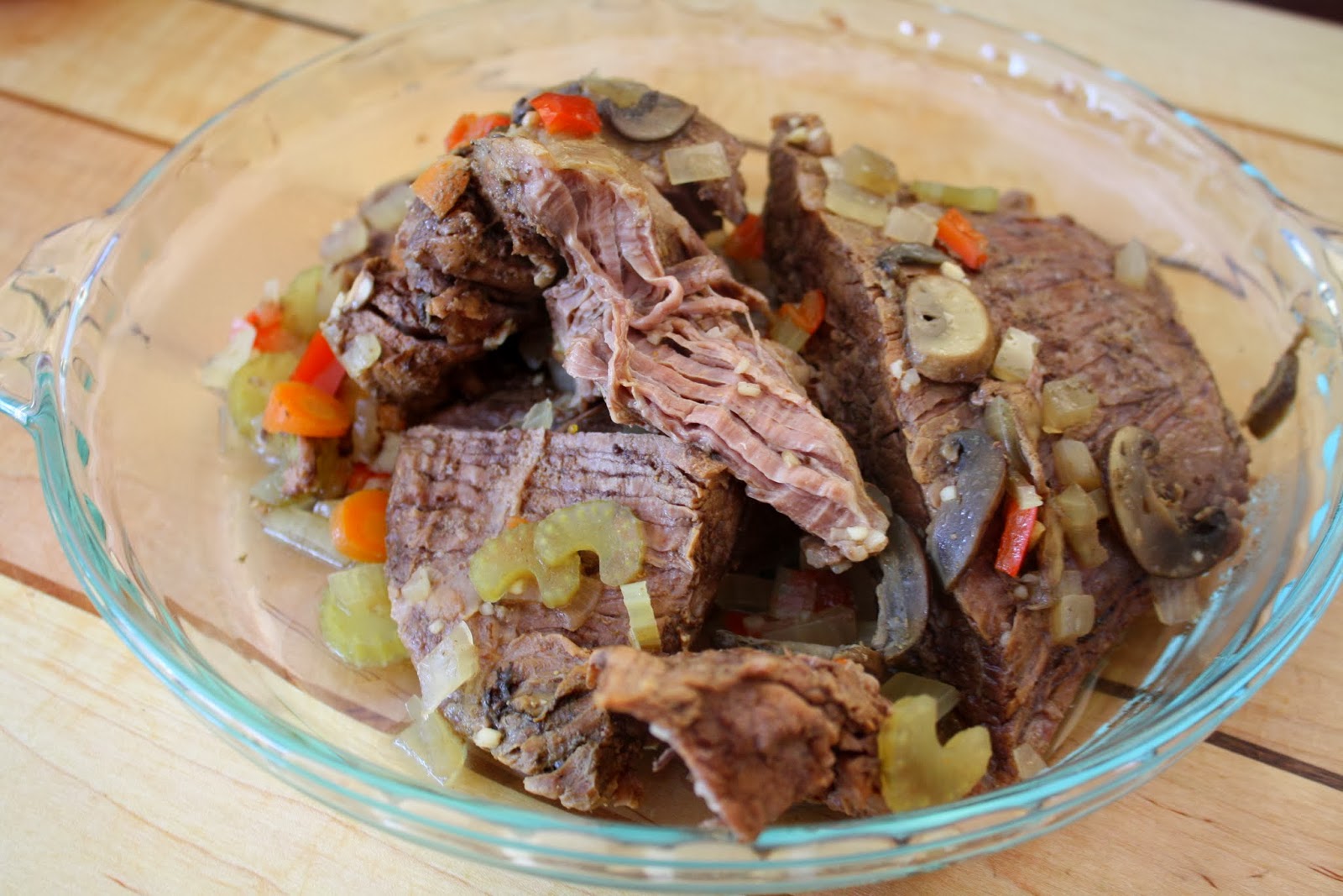 Making Mama's Kitchen Slow Cooker Shredded Flank Steak Stew